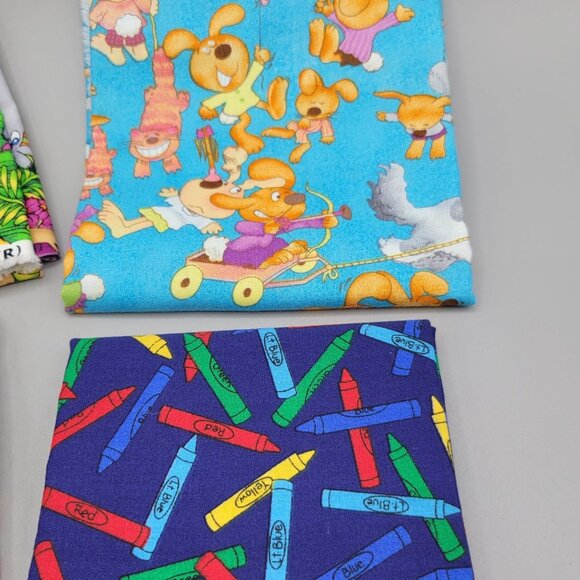 Assorted Fat Quarters Quilting Fabric Kids Fun Patterns Cotton 5 Pc - Picture 4 of 6